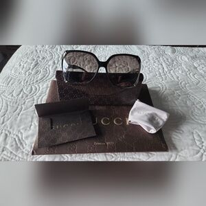 Gucci Black Sunglasses